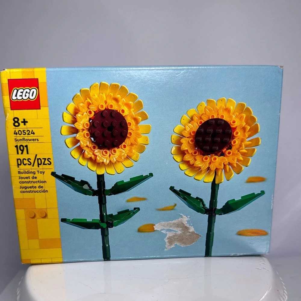 LEGO Sunflowers 40524 Building Kit 191 Pieces Yellow New Box Damage